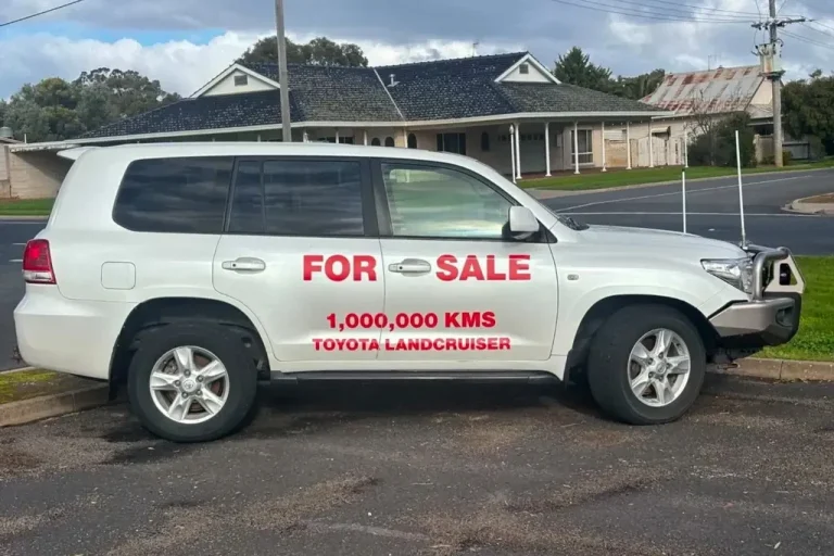 Один километр до миллиона: Toyota Land Cruiser с феноменальным пробегом выставили на аукцион