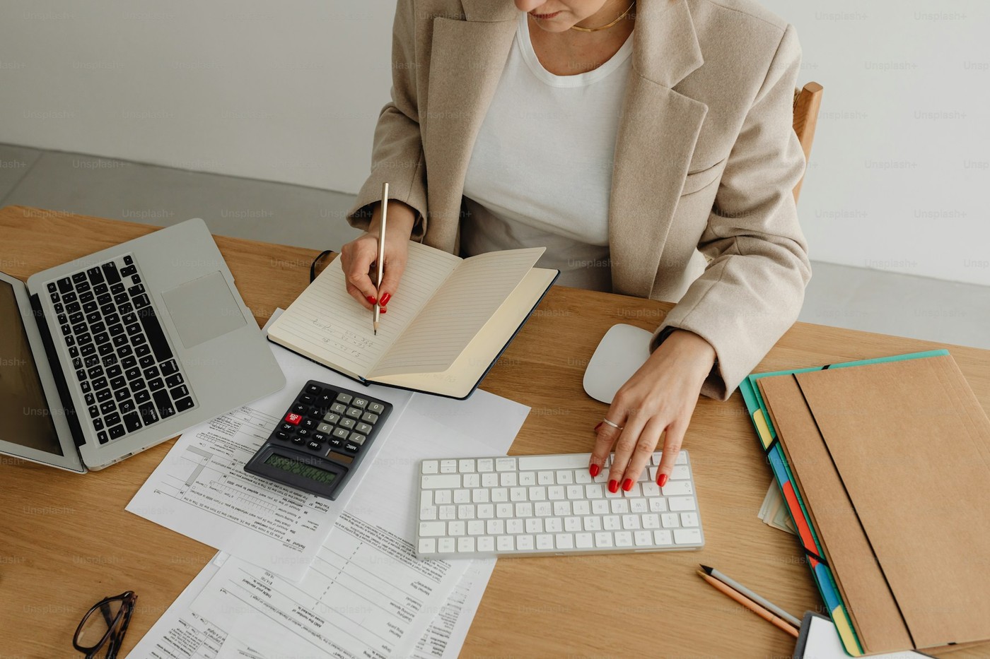 ФОП 3 група: ставки 5% і 3% з ПДВ, звітність та обмеження